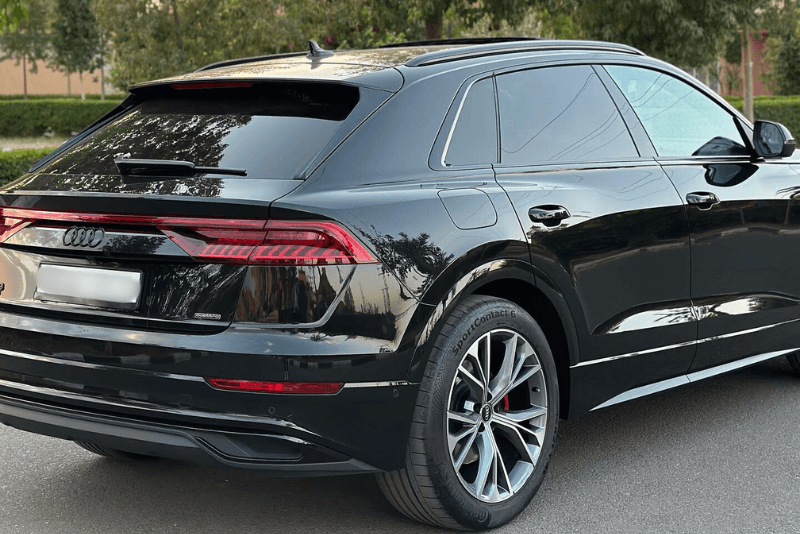 Audi Q8 Sline (4)