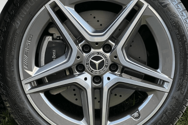 Mercedes Cla 220 AMG Line (2)