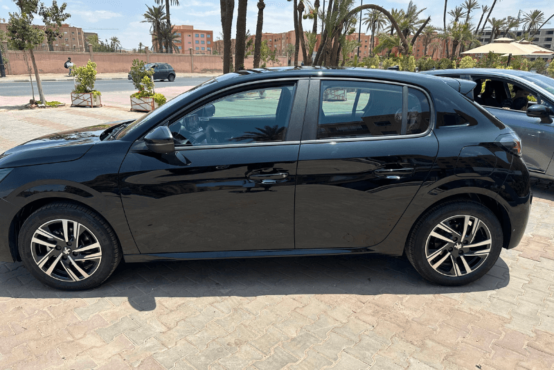Peugeot 208-2