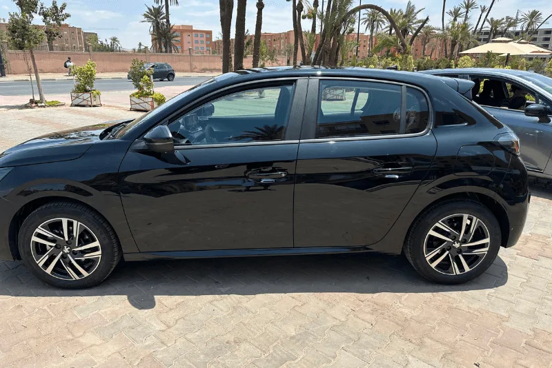 Peugeot 208-2