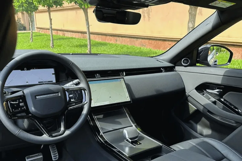 Range Rover Evoque R-Dynamic 2024 (2)