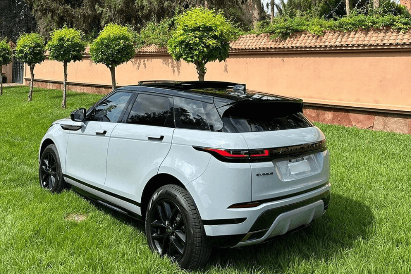 Range Rover Evoque R-Dynamic 2024 (3)