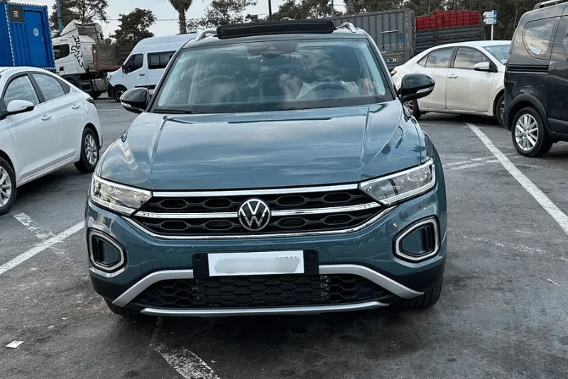 Volkswagen T-Roc (2)